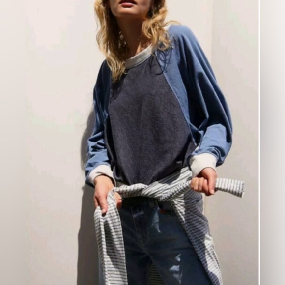 We The Free Game Time Tee - Picture 1 of 9